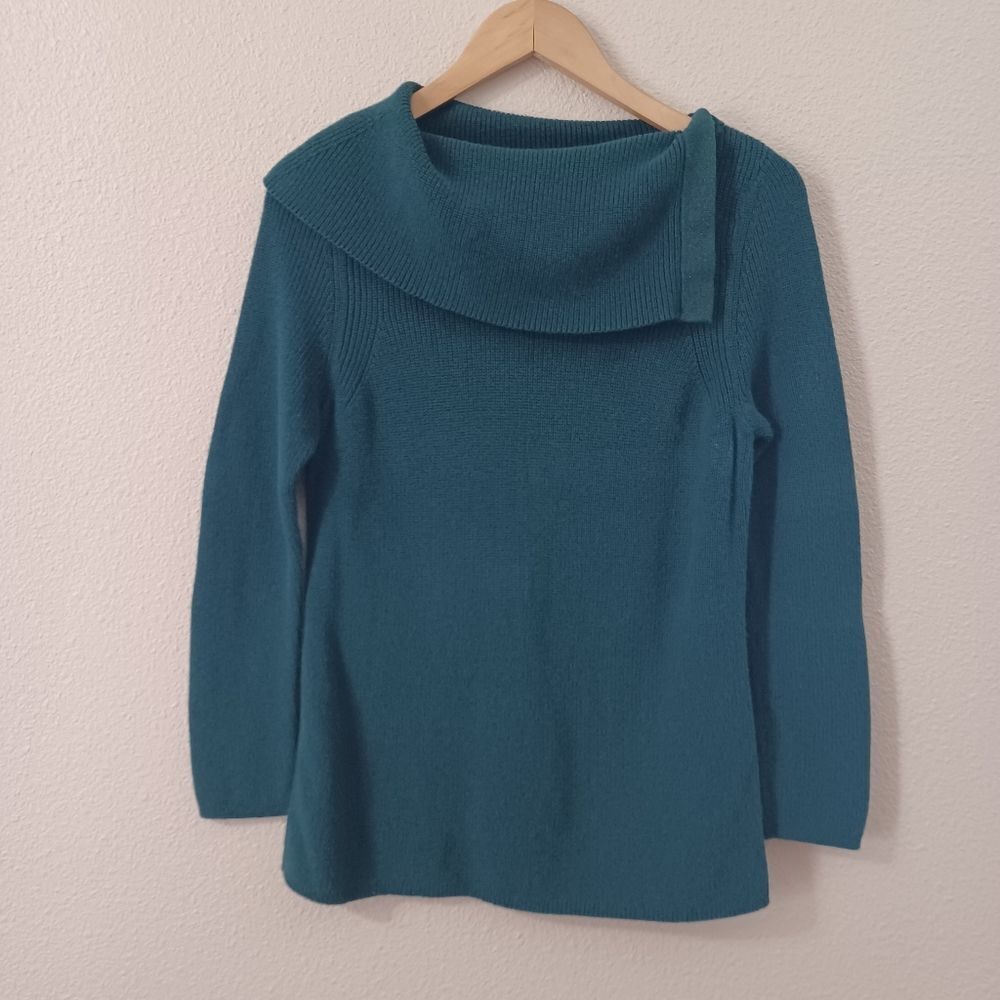 Chico's Ribbed Split Neck Sweater